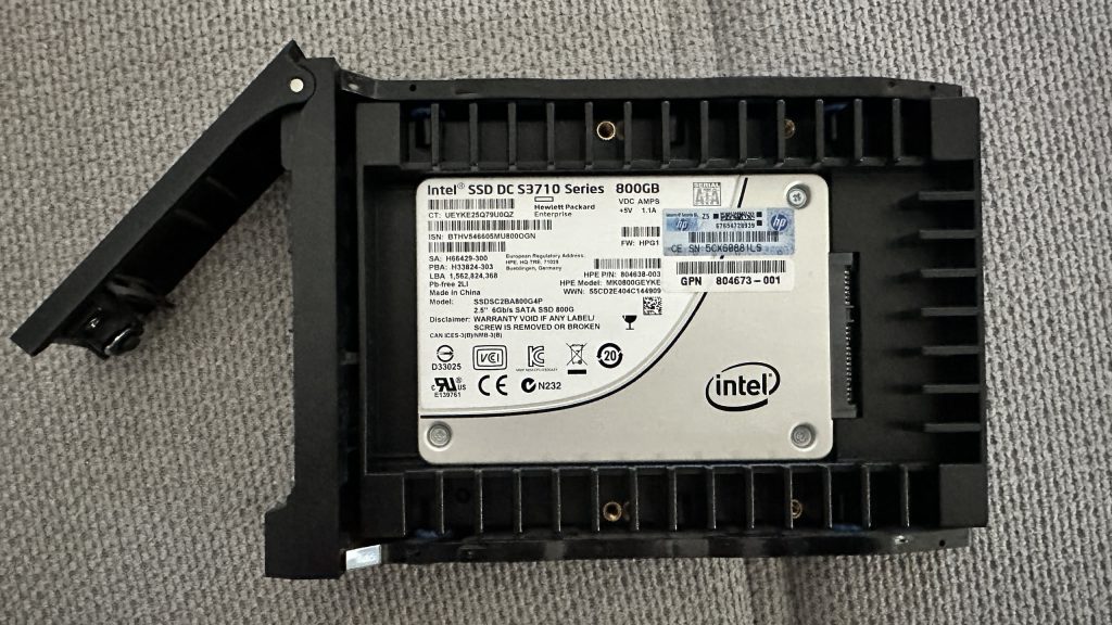 Intel SSD DC S3710 Series 800GB Enterprise SATA SSD in HPE 3.5-inch SmartDrive Carrier Tray